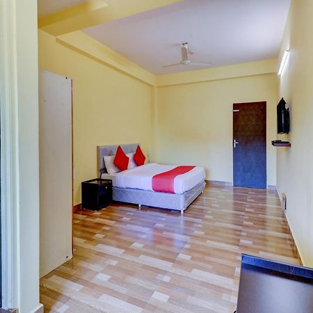 Gaurika Residency Boarding & Lodging - Padubidri Hotel Eksteriør billede